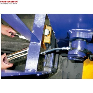 Bơm mỡ bằng tay dây mềm 500cc Kingtony 9BU251T