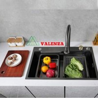 Bồn chậu rửa chén bát 1 hố lớn nano đen Valenza kèm vòi liền thác nước  vòi rút dây 3 chế độ, 2 khay phụ inox, thớt gỗ, bộ xả to-Hàng chính hãng