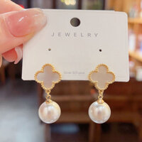 Bốn Lá cỏ tự nhiên Ngọc Trai Vỏ bông tai pháp thanh lịch tính khí ánh sáng sang trọng cao cảm giác tính khí thả Tai