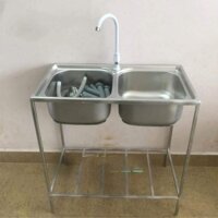 Bồn rửa chén bát 2 ngăn Inox có chân thanh lý giá rẻ