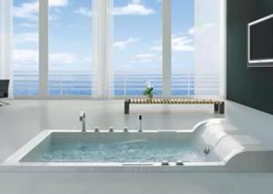 Bồn tắm Massage Carano M-B8022