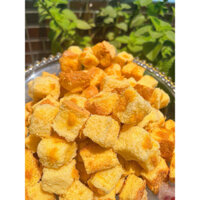 Bông lan trứng muối sấy giòn hũ thủy tinh