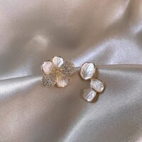 Bông Tai Bạc Sterling Bông Tai Hoa Bất Đối Xứng Nữ 2025 Niche Thiết Kế Cảm Giác Cao Cấp Tính Khí Ánh Sáng Sang Trọng