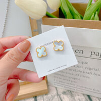 Bông Tai Cỏ 4 Lá Chất Liệu Thép Titan Ko Đen TT 4409 - Trắng