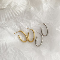 Bông Tai Nữ Hình Bầu Dục Cá Tính Titan Ko Đen TT 3426 - 1 Cặp - Bạc