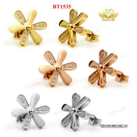 Bông tai titan hoa có đá BT1535