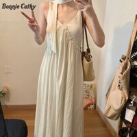 Bonnie Cathy Váy dài cổ chữ V màu be Váy dài phong cách kỳ nghỉ