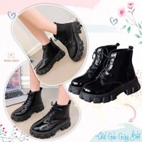 Bốt chiên binh cổ lưng mũi tròn phối dây buộc đế răng cưa, Giày bốt nữ cổ lửng phong cách cá tính Hàn Quốc