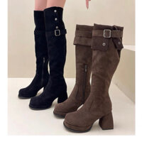 Bốt đùi nữ da lộn có đai khoá cài gót vuông cao 8cm đeo được 2 kiểu