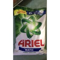 Bột giặt ARIEL 5.5KG