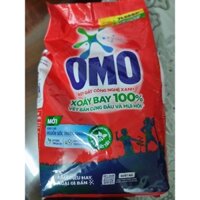 BỘT GIẶT OMO 2,7KG