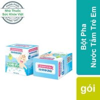 Bột pha nước tắm chữa rôm rảy trẻ em Nhân Hưng (Hộp 30 gói)