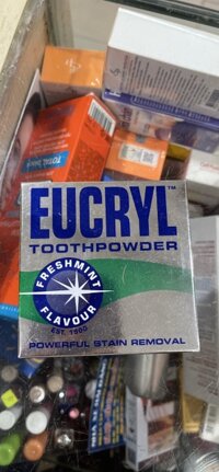 Bột tẩy trắng răng eucryl toothpowder freshmint 50g