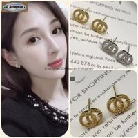 {Boutique Spot} Bông tai LOGO pha lê giả bạc GG Bông tai kim loại (0,7 X1.0cm) Con dấu thép mạ vàng bằng đồng thau Chất lượng cao Hàn Quốc 2023 Phong cách mới Retro Thanh lịch Retro Thời trang Không phai kim bạc 925 dành cho nữ A1280