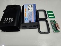 BOX SẠC DỰ PHÒNG 22.5W VỎ NHÔM SỬ DỤNG 6 PIN 21700