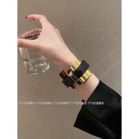 bracelets and bracelets charm arms Women's arms stainless titanium bracelets Châu Âu Mỹ Phong Cách Kim Loại Da Khâu Phiên Bản Rộng Rộng Vòng Tay Phóng Đại Đơn Giản Dây Đeo Độc Đáo Phong Cách Có Thể Điều Chỉnh Vòng Tay Vòng Tay Nữ