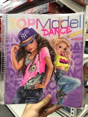 BST thiết kế thời trang TOPModel DANCE Colouring Book TM410959