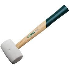 Búa đầu cao su cán gỗ 450g/1pound Sata 92912