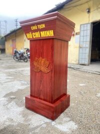 Bục để Bác Hồ gỗ công nghiệp gắn hoa sen