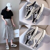 Bum Shoes - Giày sục thể thao rách hot hit