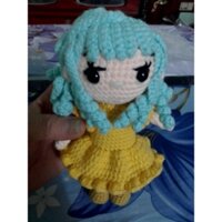 Búp bê bằng len