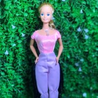Búp be barbie