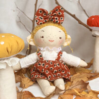 BÚP BÊ EM BÉ TÓC VÀNG