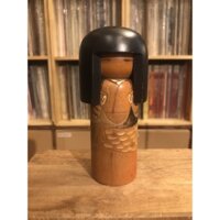 Búp bê gỗ Kokeshi