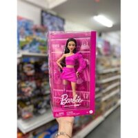 Búp bê HYV26 Barbie Deluxe Style Doll #2 in Pink Barbiecore Top and Skirt Set