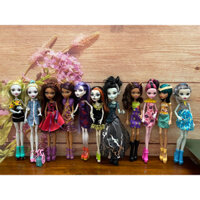 Búp bê monster high 2 hand