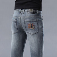 Burberry2025 Quần Jean Cao Cấp Dạo Phố Thêu Quần Jean Nam Mùa Hè Thường Ngày Quần