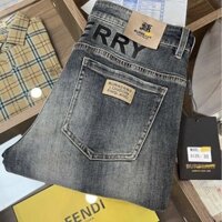 Burberry6525 Phong Cách Mới Co Giãn Chống Mài Mòn Slim-Fit Tất Cả Trận Đấu Mỏng Hơn Nhìn Thời Trang Hợp Thời Trang Quần Jean Nam
