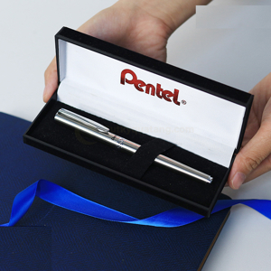 Bút bi nước Ký PenTel K600