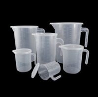 Ca Nhựa Đong Có Nắp (250ml)