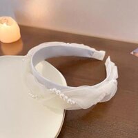 Cài tóc trân châu màu trắng, hoa vải trắng xinh đẹp, băng đô cài tóc áo dài tết - Thô Hoa