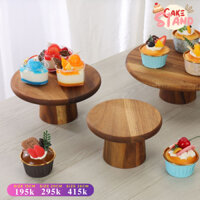 Cake stand gỗ màu nâu trầm