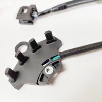 Cảm biến CKP đề từ Yamaha 1 ốc bắt 4 chân giắc dẹt