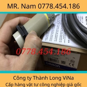 Cảm biến điện dung Omron E2K-X15ME1