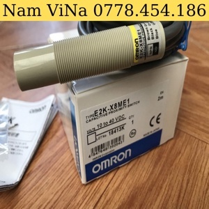 Cảm biến điện dung Omron E2K-X8ME1 2M