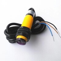 Cảm Biến Khoảng Cách E3F-DS30C4 30CM