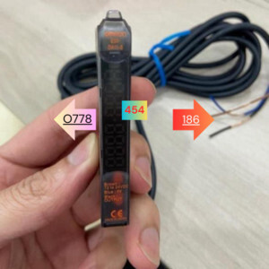 Cảm biến quang Omron E3X-DA11-S 2M