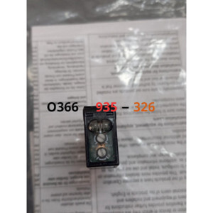 Cảm biến quang Omron E3Z-D87