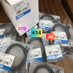 Cảm biến quang Omron EE-SX953-W