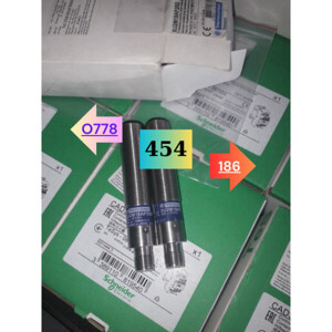 Cảm biến quang Telemecanique XU2M18AP20D