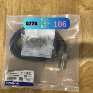 Cảm biến tiệm cận Omron E2A-M18KS08-WP-C1
