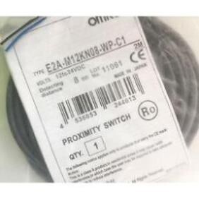 Cảm biến tiệm cận Omron E2A-M12KN08-M1-C1