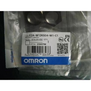 Cảm biến tiệm cận Omron E2A-M12KS04-M1-C1