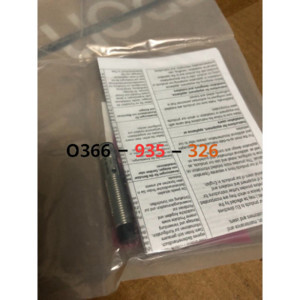 Cảm biến tiệm cận Omron E2B-S08KN04-MC-C1