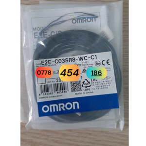 Cảm biến tiệm cận Omron E2E-C03SR8-WC-C1