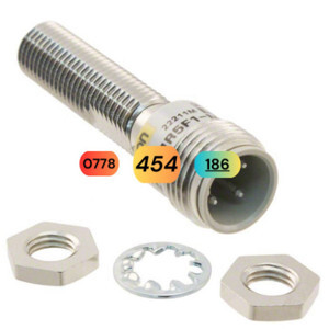 Cảm biến tiệm cận Omron E2E-X1R5F1